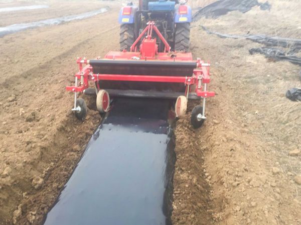 牽引式旋耕起壟鋪膜一體機(jī)